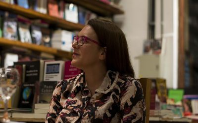 Nada dentro salvo el vacío: cuentos de melancolía con mujeres protagonistas